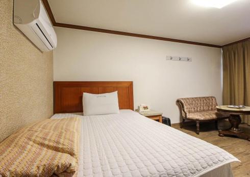Yangji Park Hotel Changwon Exterior foto